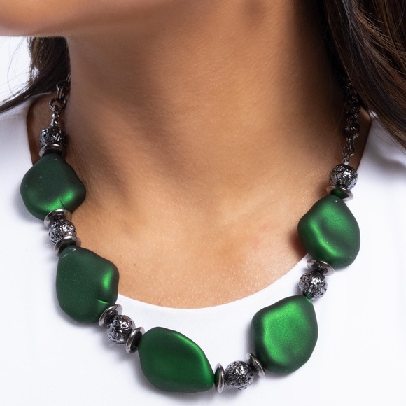 Green & Gunmetal Necklace - Picture 2 of 2